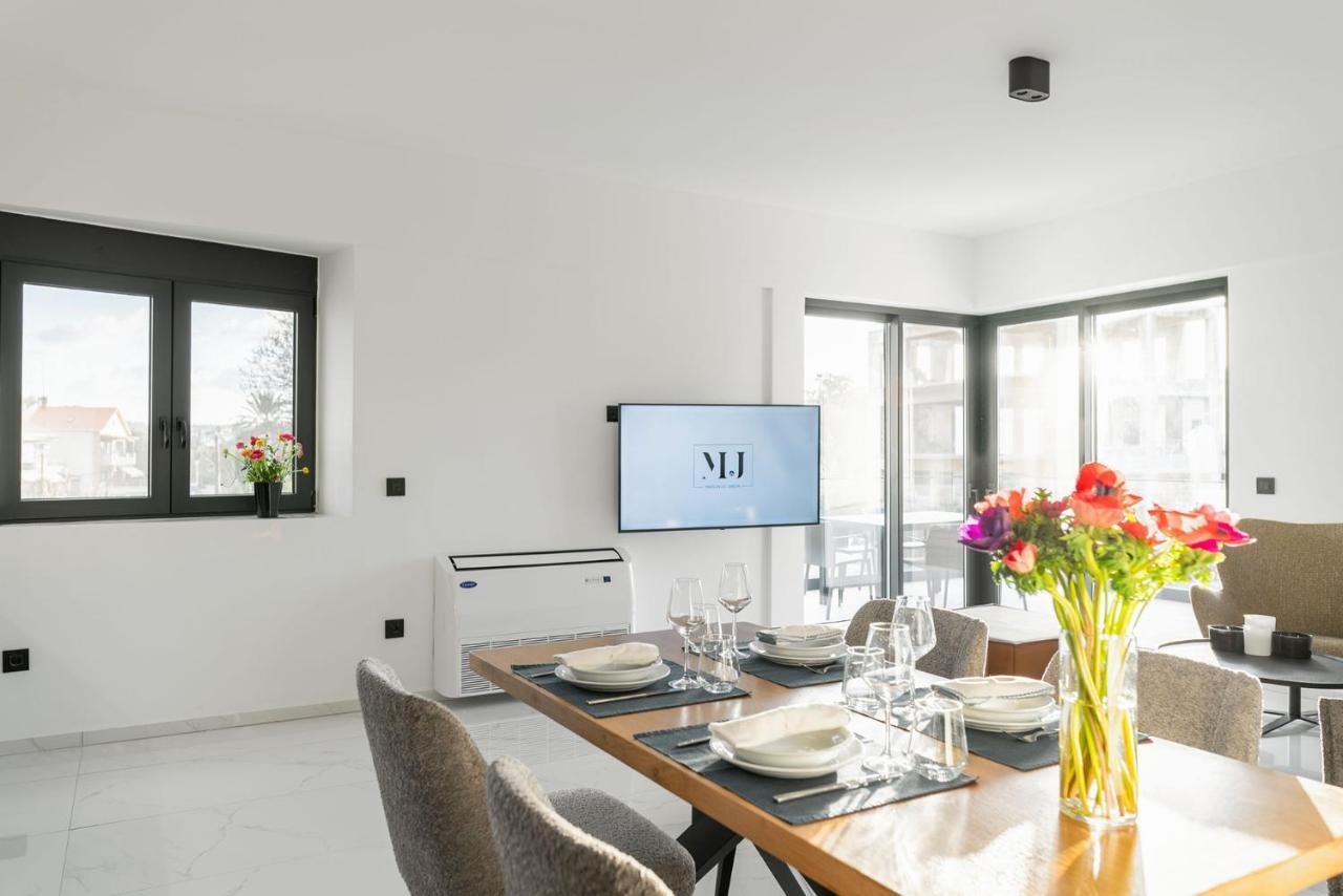 Rhodes City Maison Du Jardin 2-Bedroom Apartment Private Outdoor Jacuzzi מראה חיצוני תמונה
