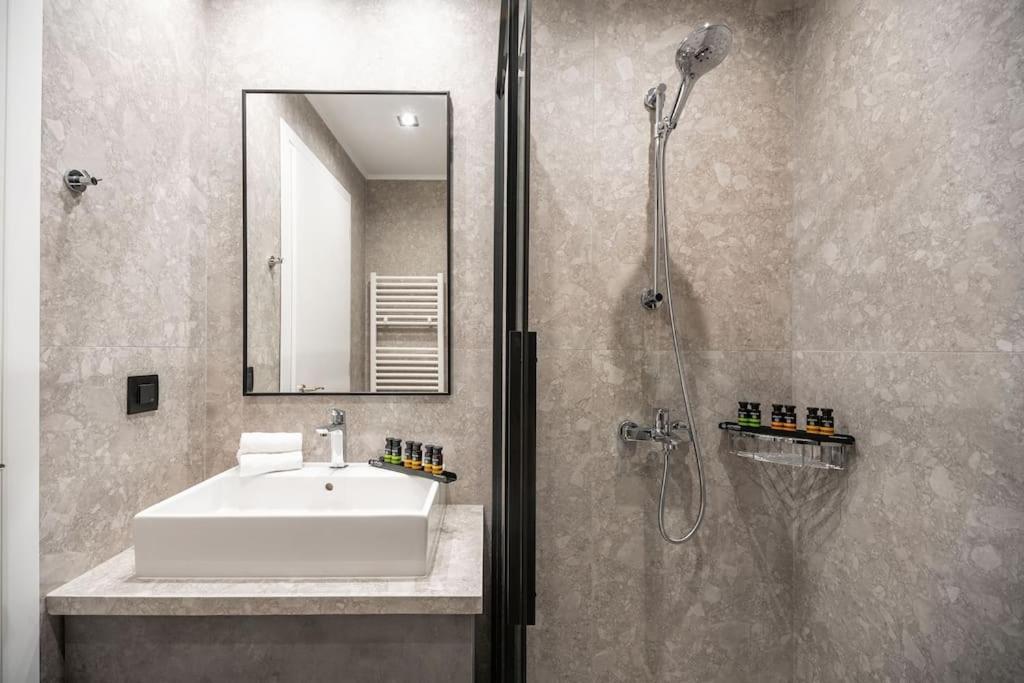 Rhodes City Maison Du Jardin 2-Bedroom Apartment Private Outdoor Jacuzzi מראה חיצוני תמונה